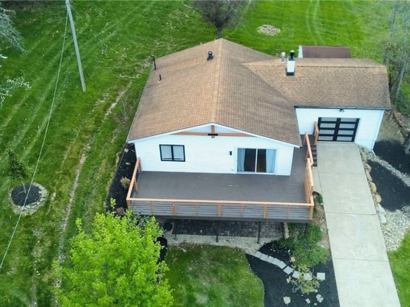 573 W Mohawk Drive, Malvern, OH 44644 Photo 6