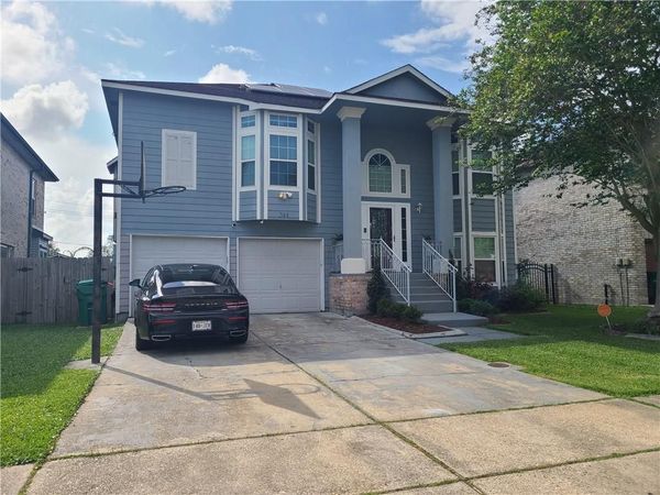 344 SOUTHWOOD Drive , Gretna, LA 70056