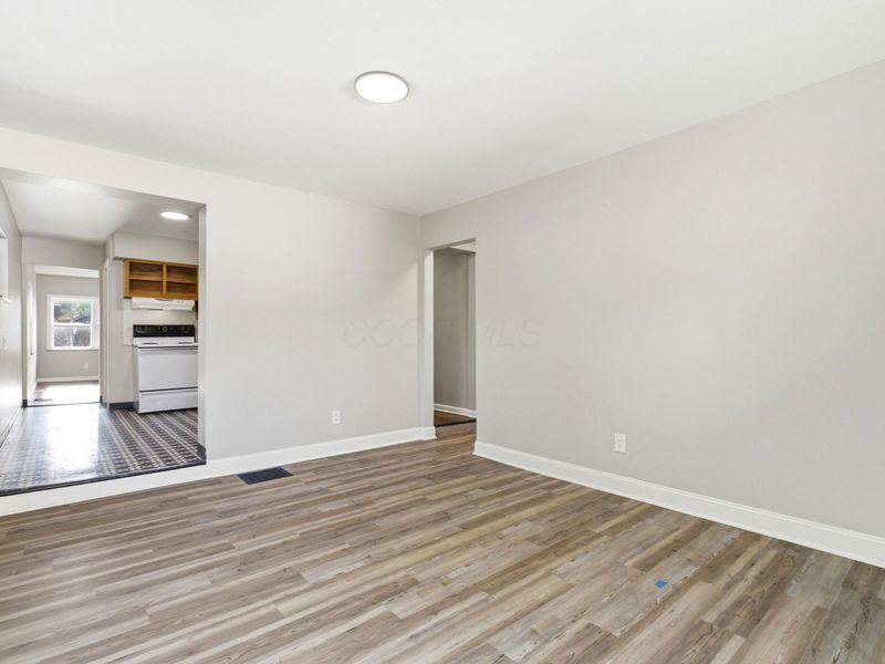 3049 Hiawatha Street, Columbus, OH 43224 Photo 21
