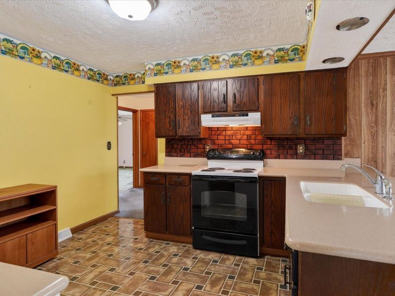 625 S Elm Street, Washington Court House, OH 43160 Photo 17