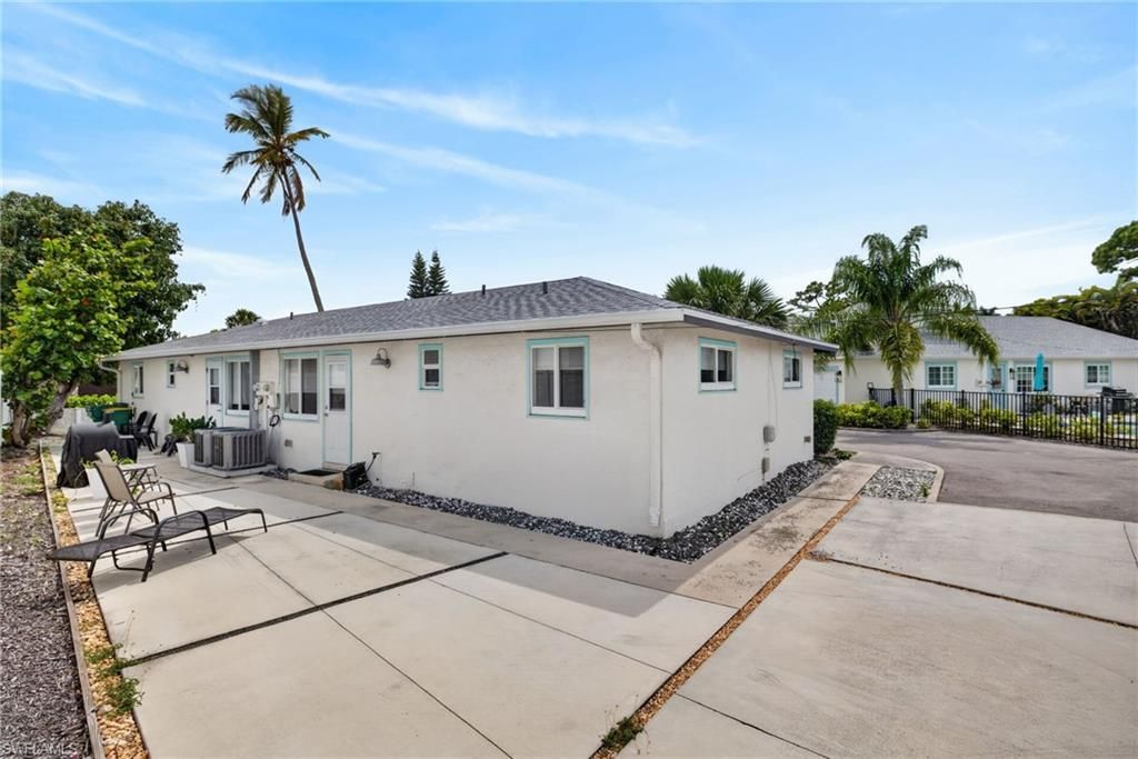 549 94th Ave N, Naples, FL 34108 Photo