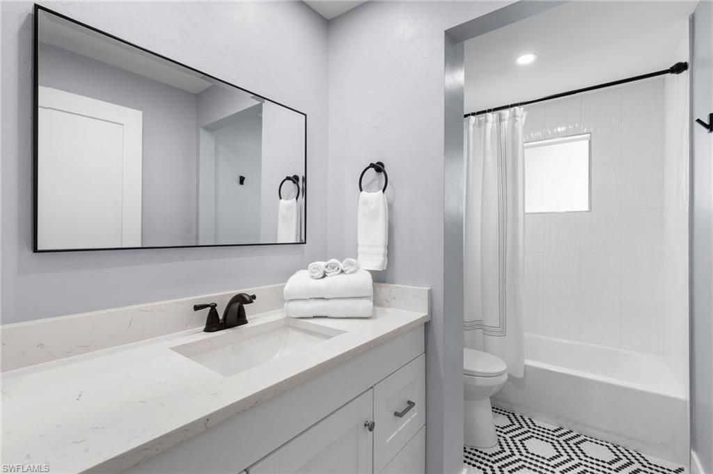 541 94th Ave N, Naples, FL 34108 Photo