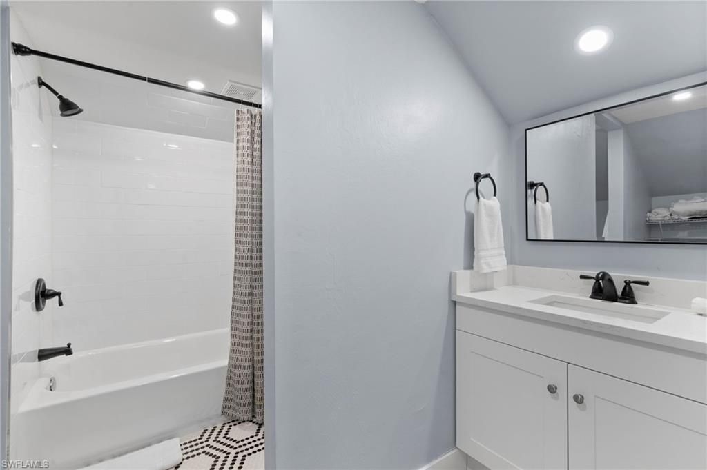 541 94th Ave N, Naples, FL 34108 Photo