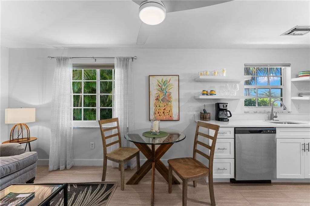 541 94th Ave N, Naples, FL 34108 Photo