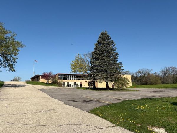 10720 Fox River ROAD, Silver Lake, WI 53170