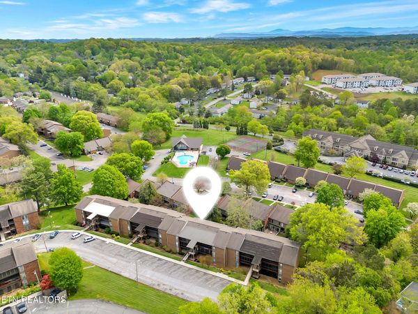 534 Berlin Drive, Knoxville, TN 37923