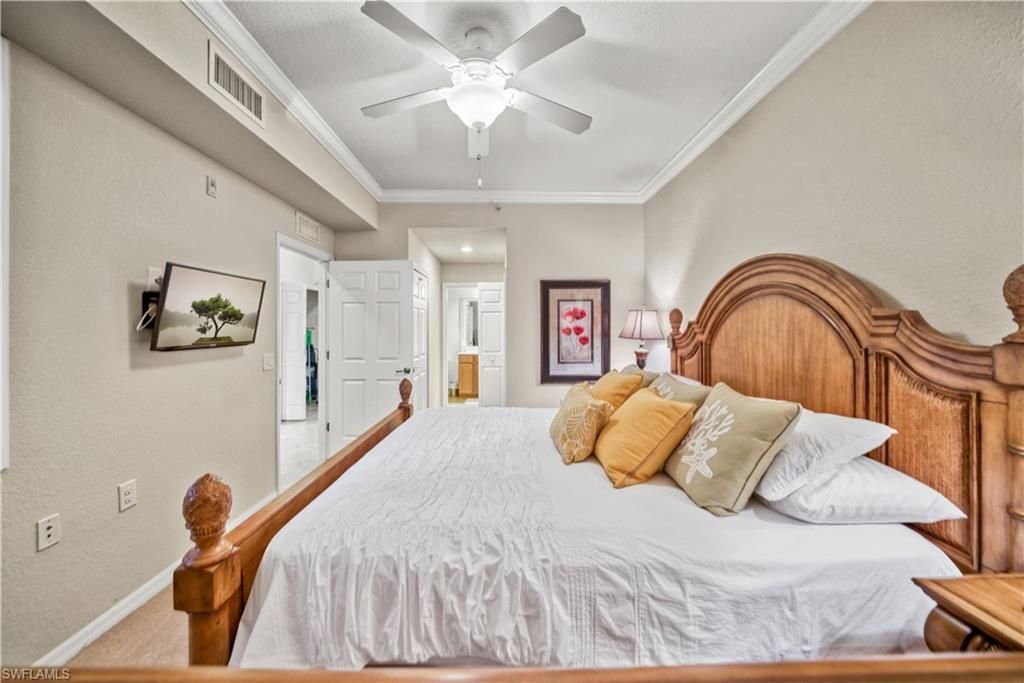 9715 Acqua Ct , Unit 136, Naples, FL 34113 Photo