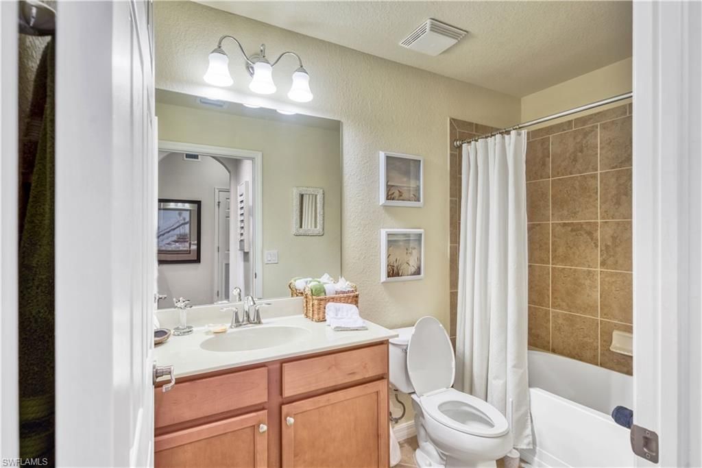 9715 Acqua Ct , Unit 136, Naples, FL 34113 Photo