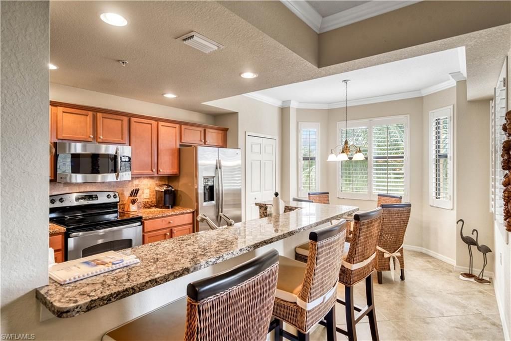 9715 Acqua Ct , Unit 136, Naples, FL 34113 Photo