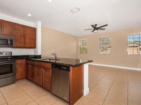 932 SW 147th Avenue, Unit 2905, Pembroke Pines, FL 33027