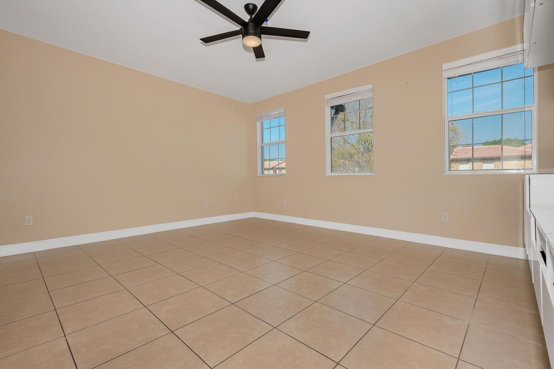 932 SW 147th Avenue, Unit 2905, Pembroke Pines, FL 33027 Photo