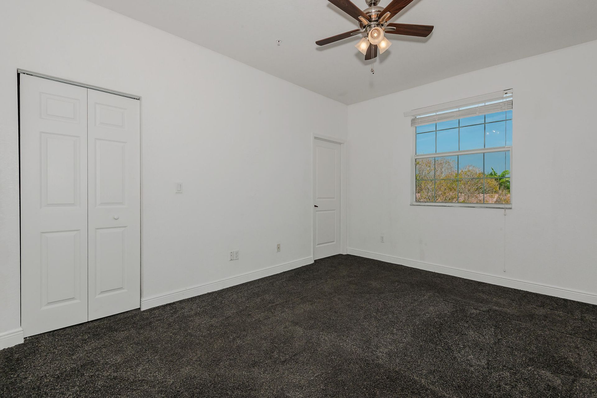 932 SW 147th Avenue, Unit 2905, Pembroke Pines, FL 33027 Photo