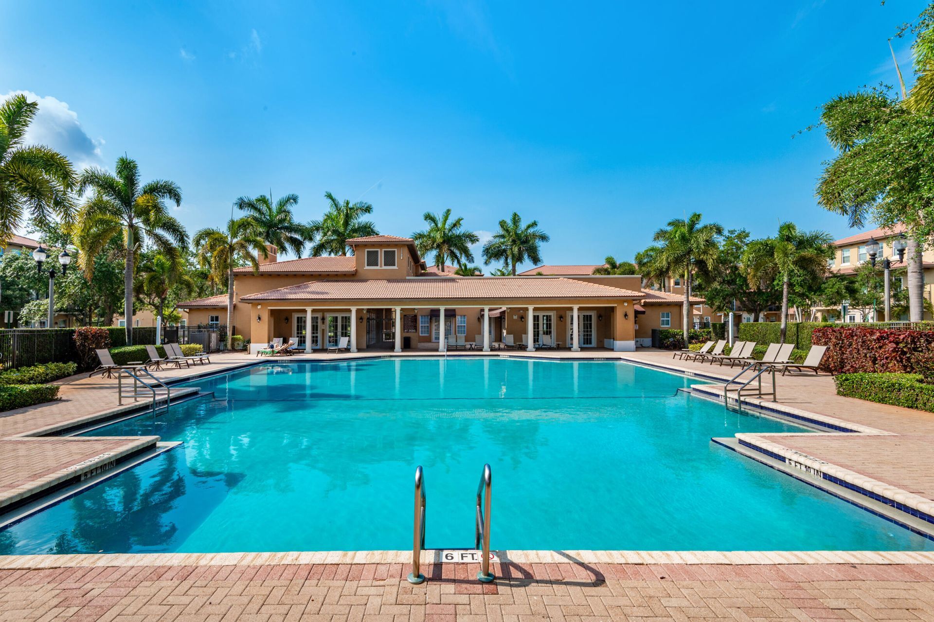 932 SW 147th Avenue, Unit 2905, Pembroke Pines, FL 33027 Photo