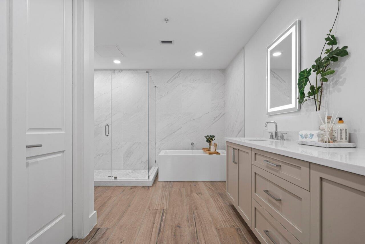 184 Lake Drive, Unit 3101, Palm Beach Shores, FL 33404 Photo