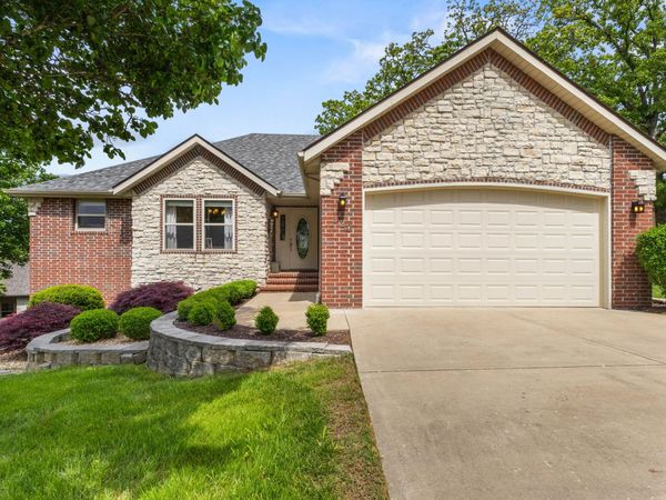120 Oak Ridge Court , Branson, MO 65616
