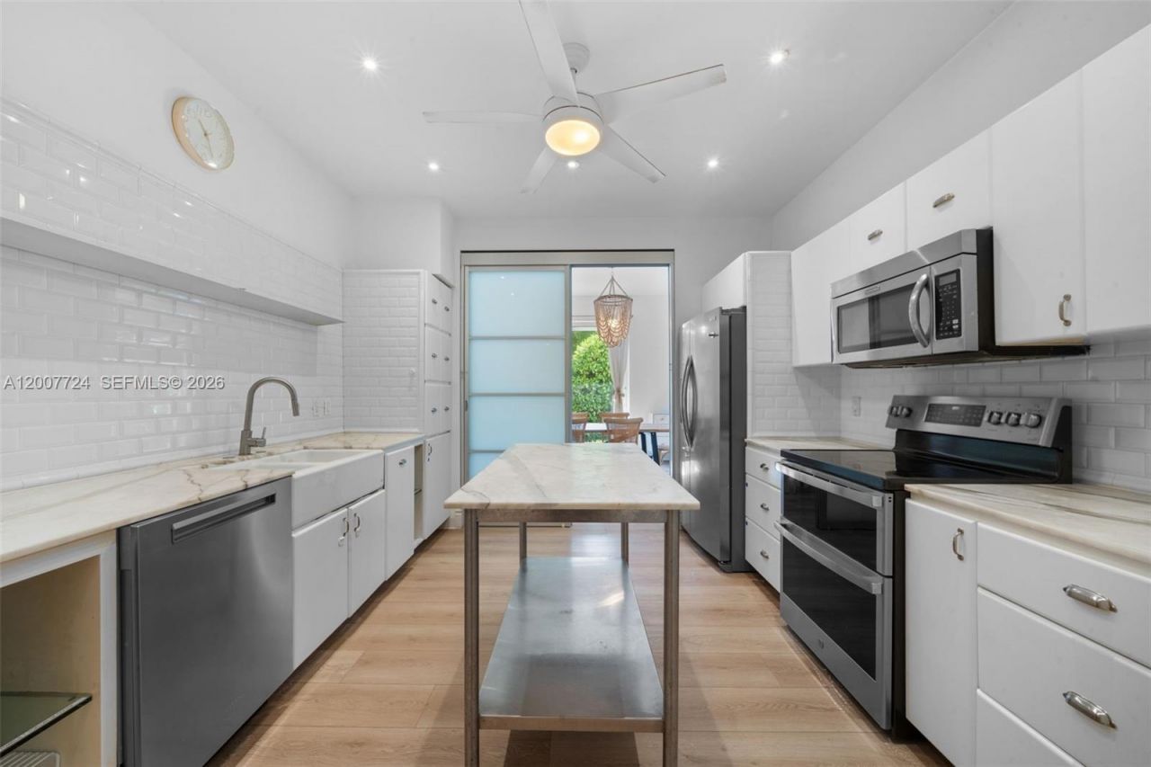 200 Ocean Lane Dr , Unit 108, Key Biscayne, FL 33149 Photo