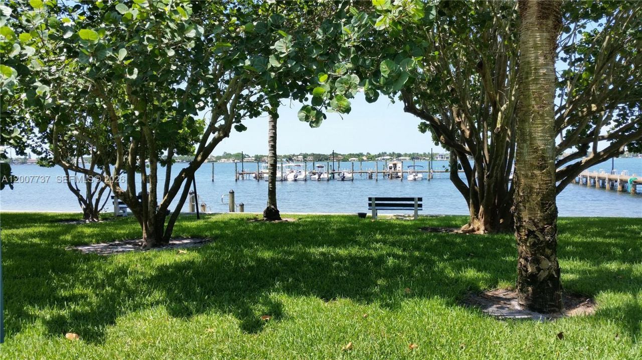 825 Center St , Unit 30D, Jupiter, FL 33458 Photo