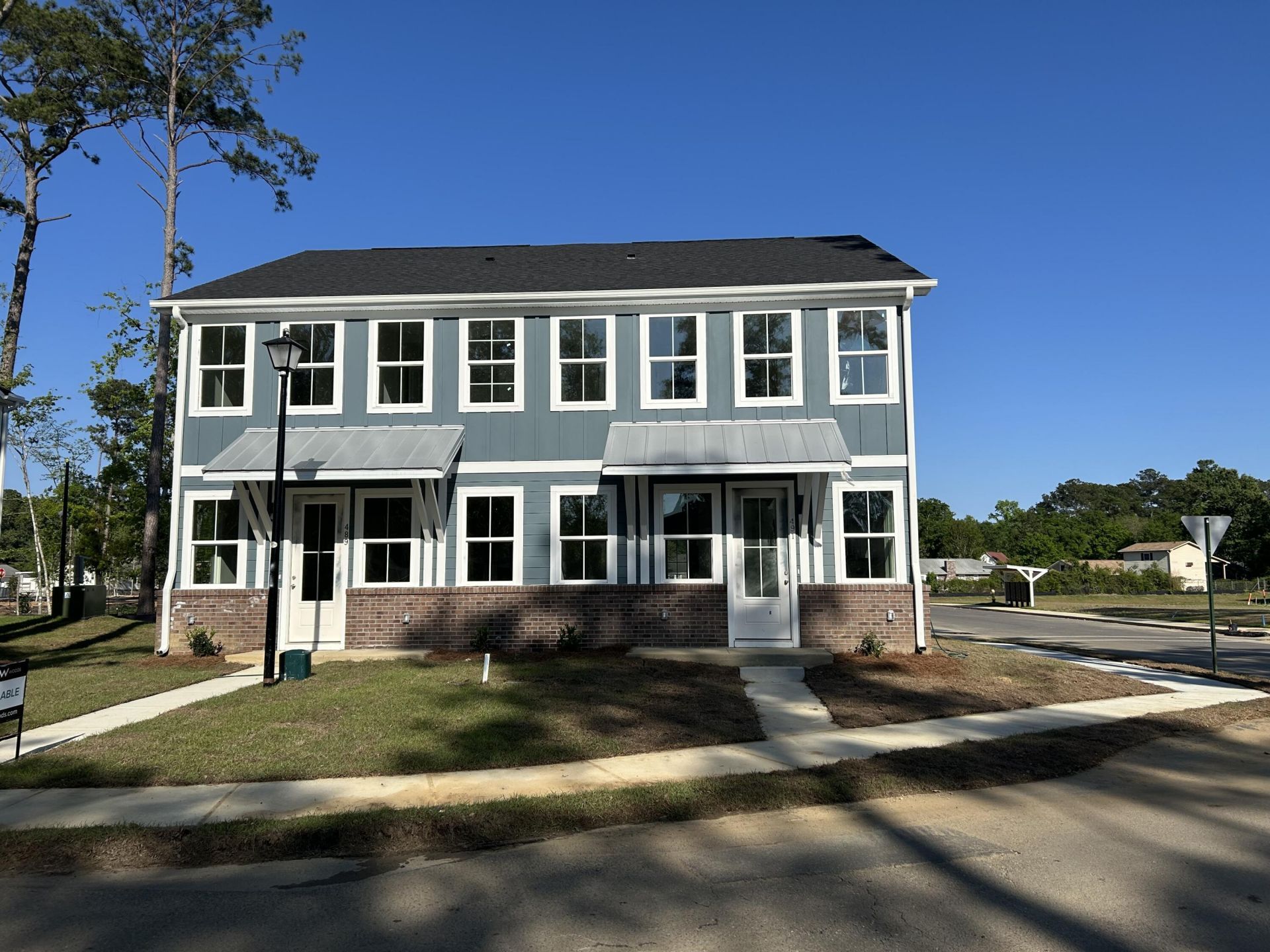 491 Martins Creek Boulevard Photo 2