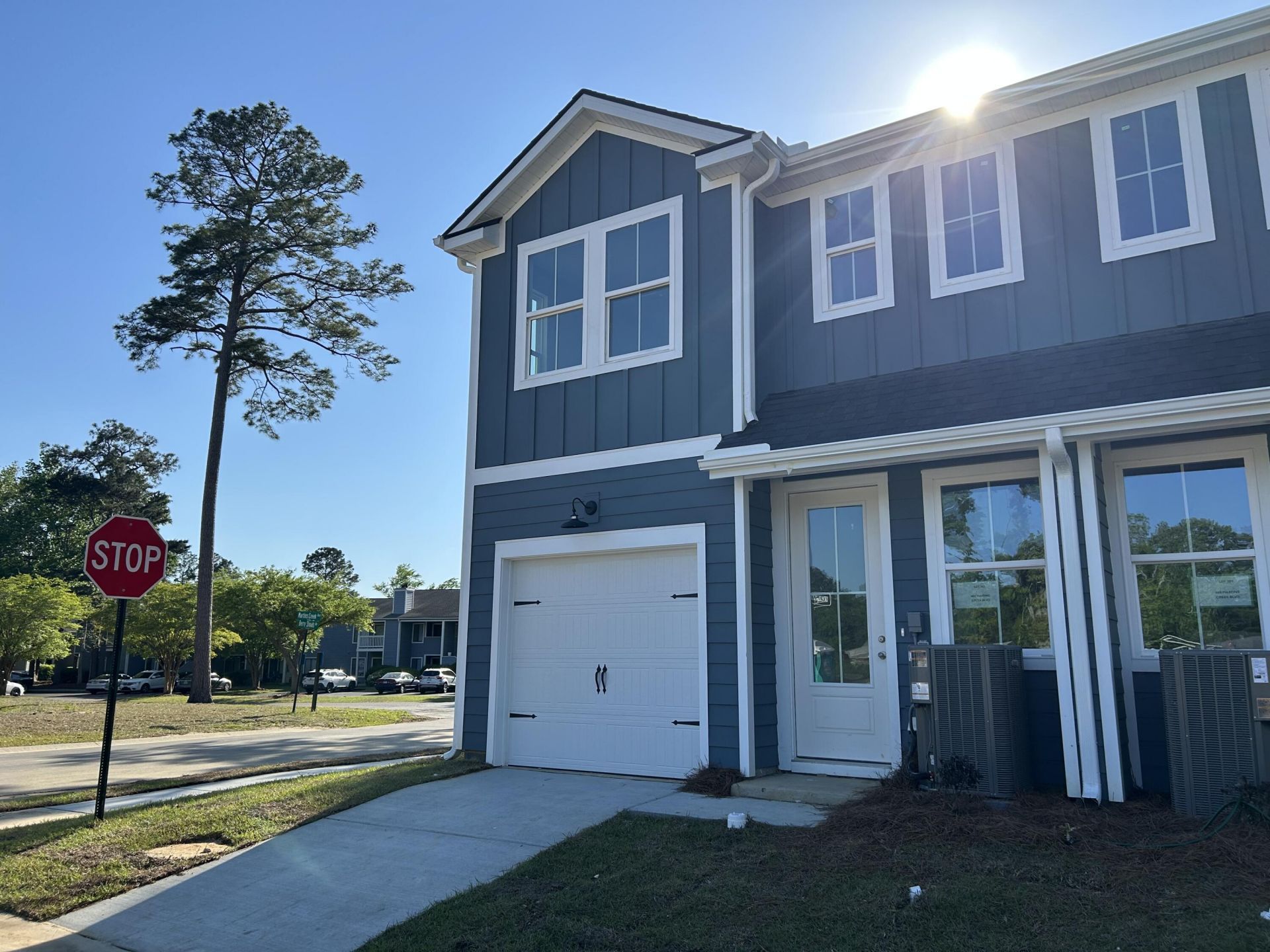 491 Martins Creek Boulevard Photo 4