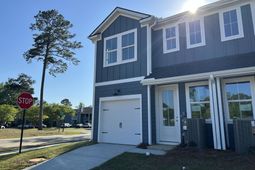 491 Martins Creek Boulevard photo 4