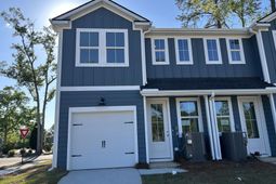 491 Martins Creek Boulevard photo 4