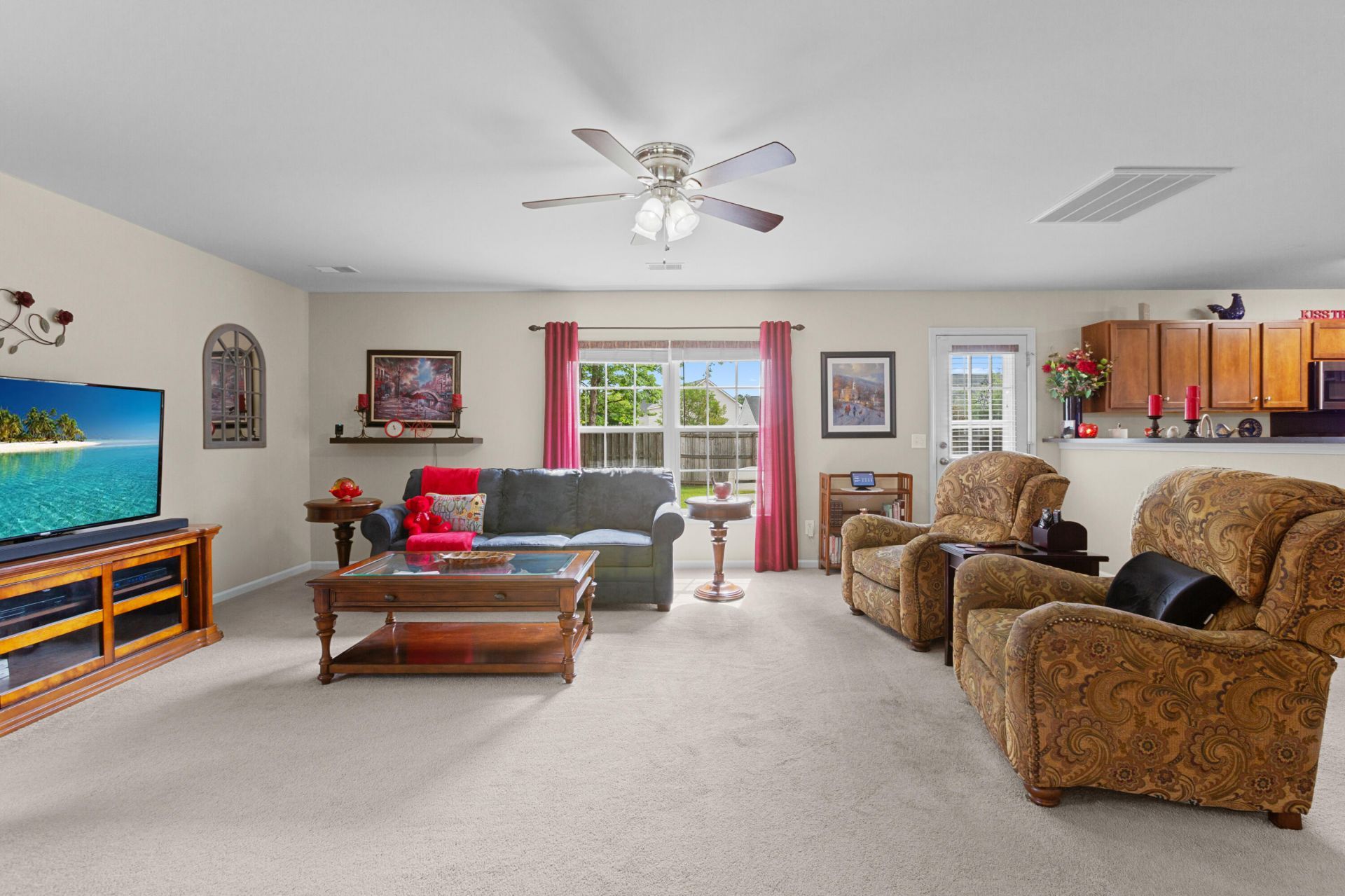 120 Thistle Road Photo 4