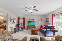 120 Thistle Road photo 4