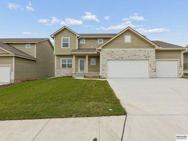 21433 Y Street, Elkhorn, NE 68022