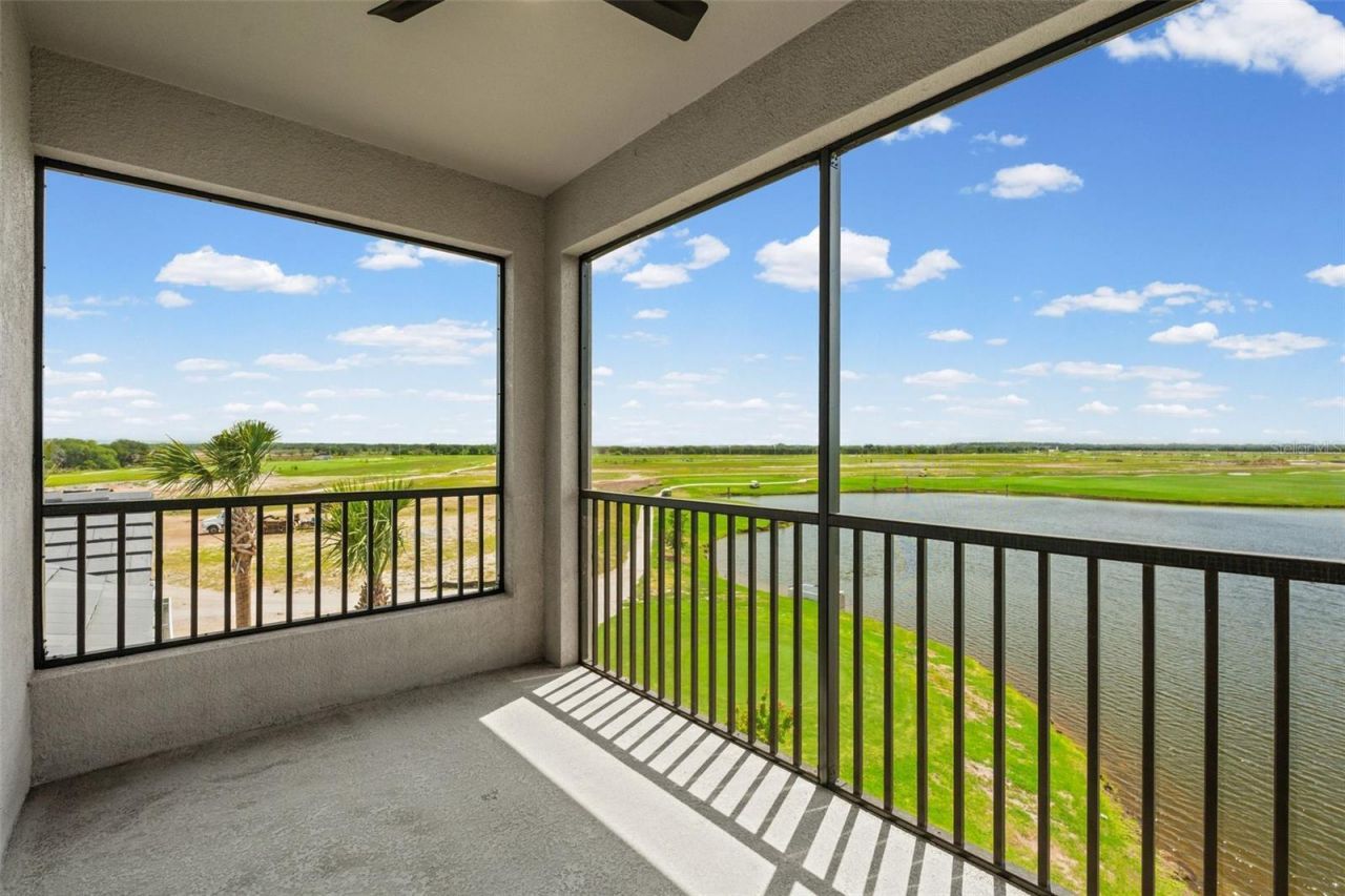 19140 Scallop Loop, Unit 401, Bradenton, FL 34211 Photo