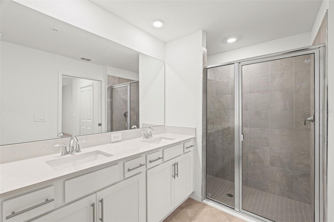 19015 Scallop Loop, Unit 104, Lakewood Ranch, FL 34211 Photo