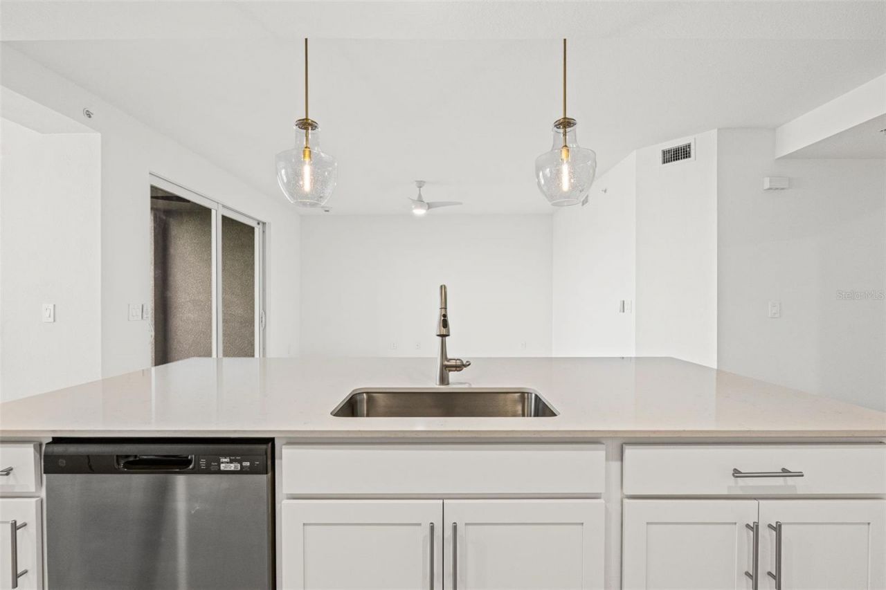 19015 Scallop Loop, Unit 104, Lakewood Ranch, FL 34211 Photo