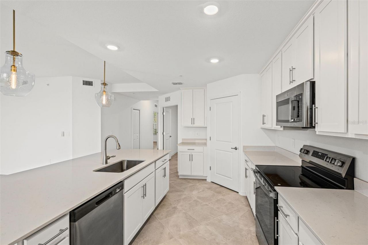 19015 Scallop Loop, Unit 104, Lakewood Ranch, FL 34211 Photo