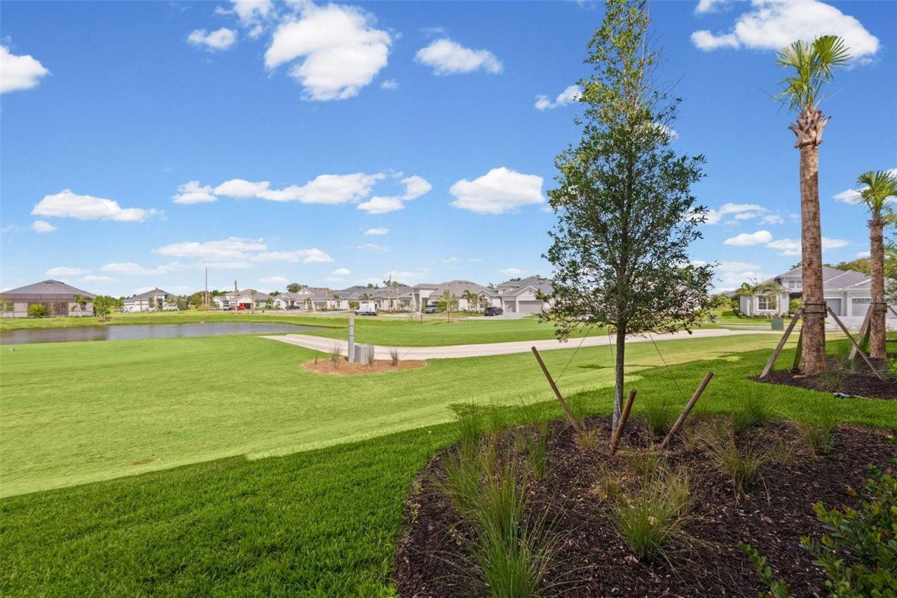 19015 Scallop Loop, Unit 104, Lakewood Ranch, FL 34211 Photo