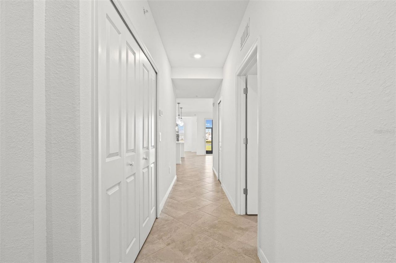 19015 Scallop Loop, Unit 104, Lakewood Ranch, FL 34211 Photo