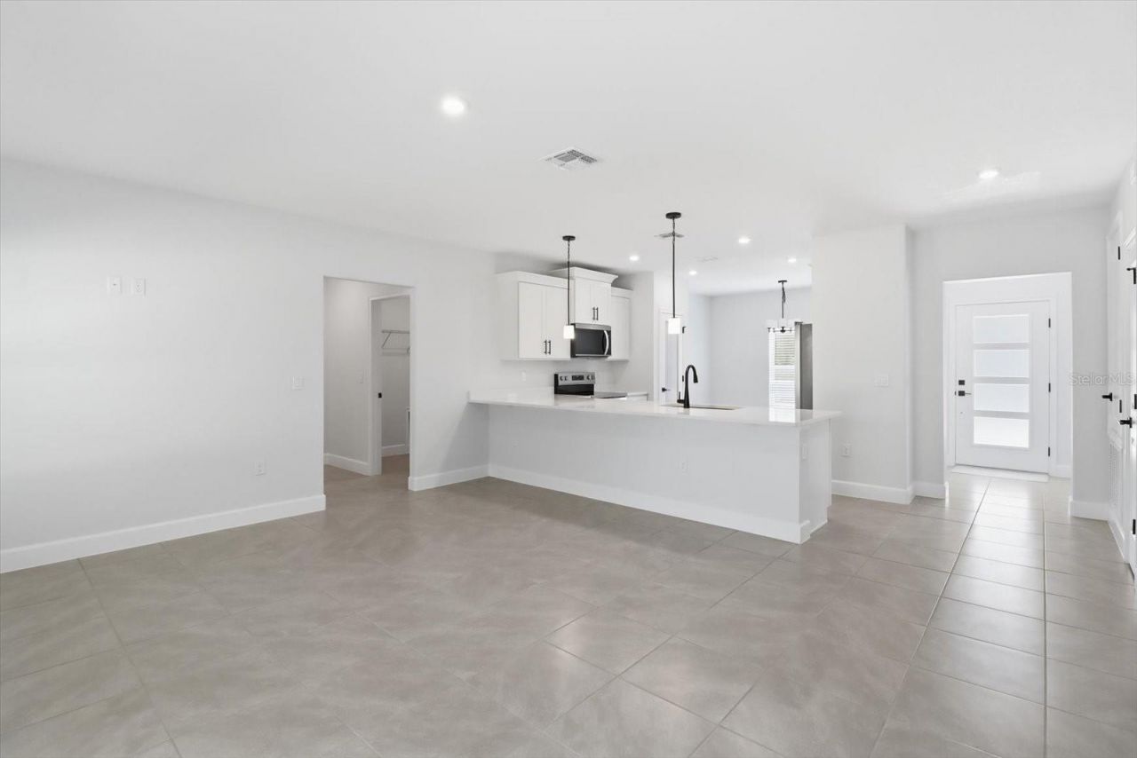 8760 N Vince Drive, Dunnellon, FL 34434 Photo