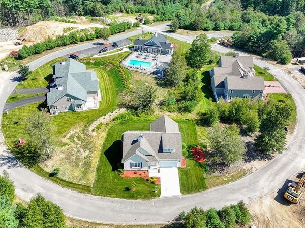 36 Crestwood Circle, Unit 36, Rochester, MA 02770