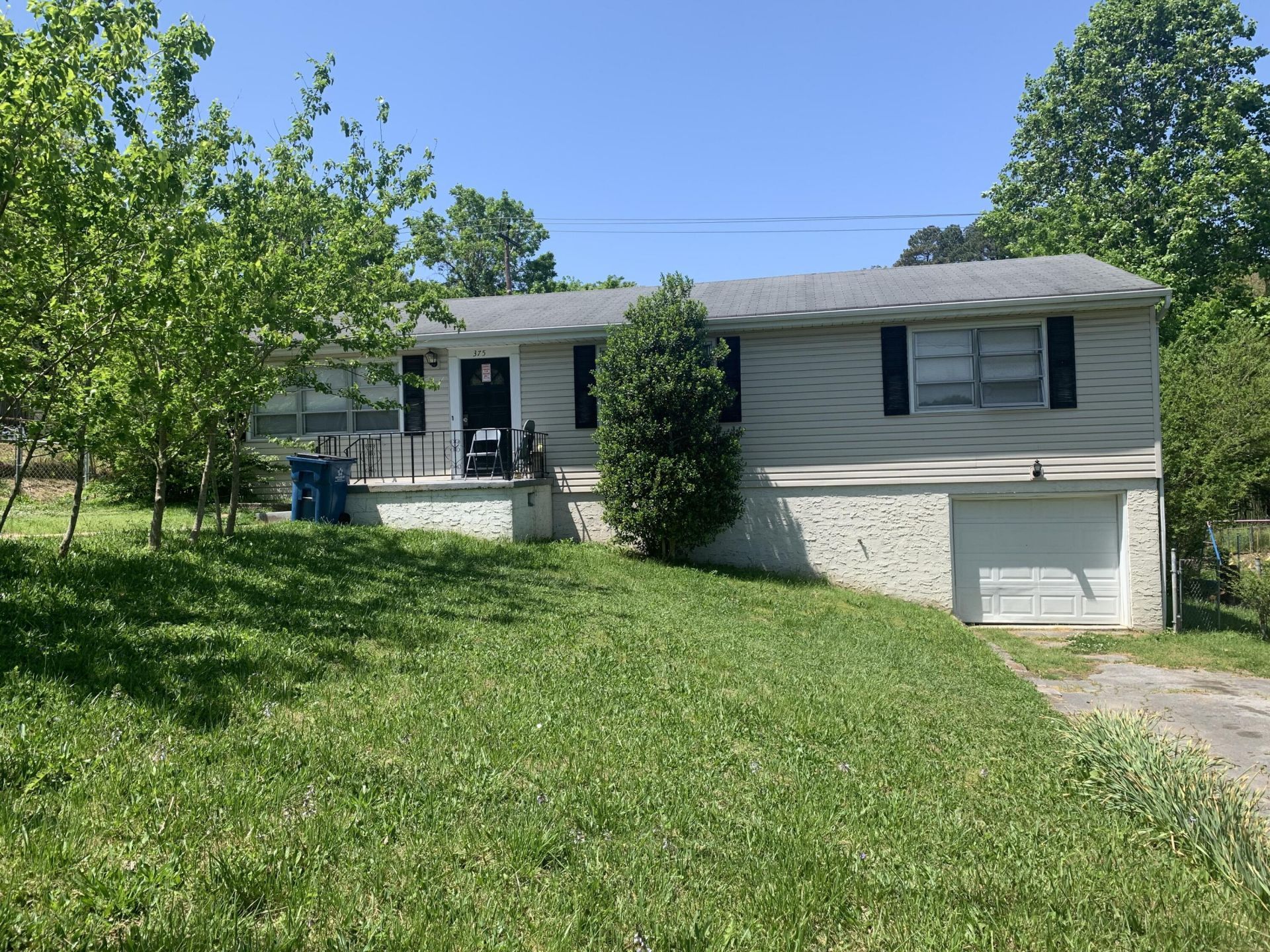 375 Greens Lake Circle, Rossville, GA 30741 Main Photo