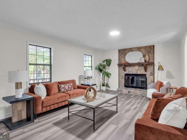 2510 Derek Drive SW, Marietta, GA 30064