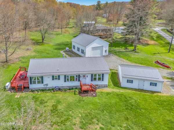 76 Meadowland Drive , Damascus, PA 18415