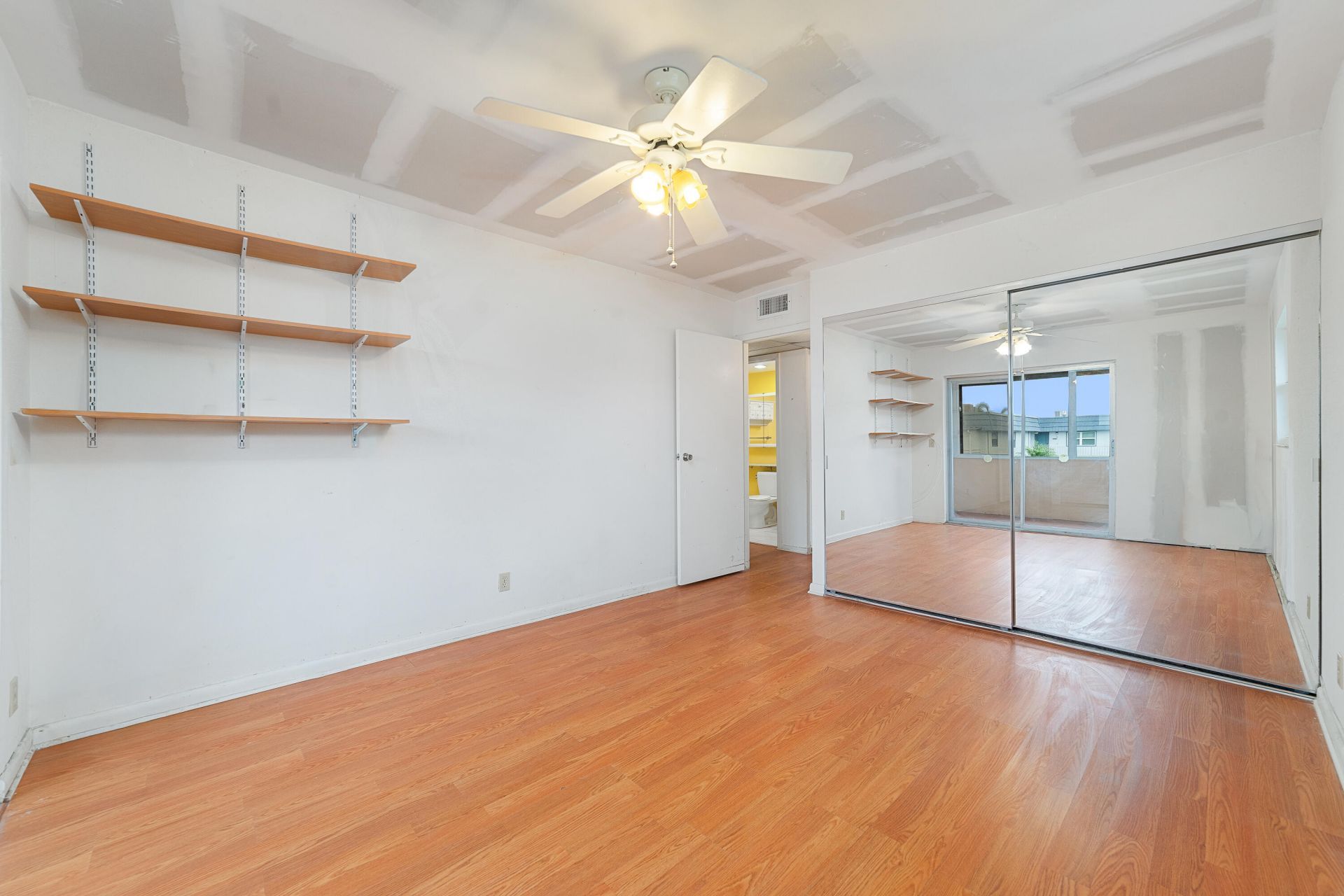 560 Brittany L, Delray Beach, FL 33446 Photo