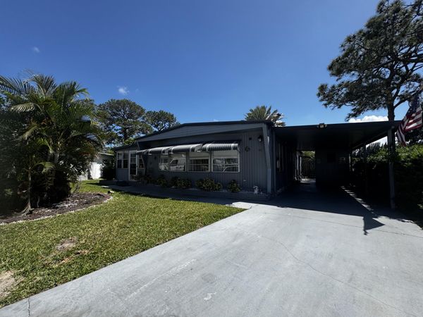 4242 3rd Court, Lantana, FL 33462