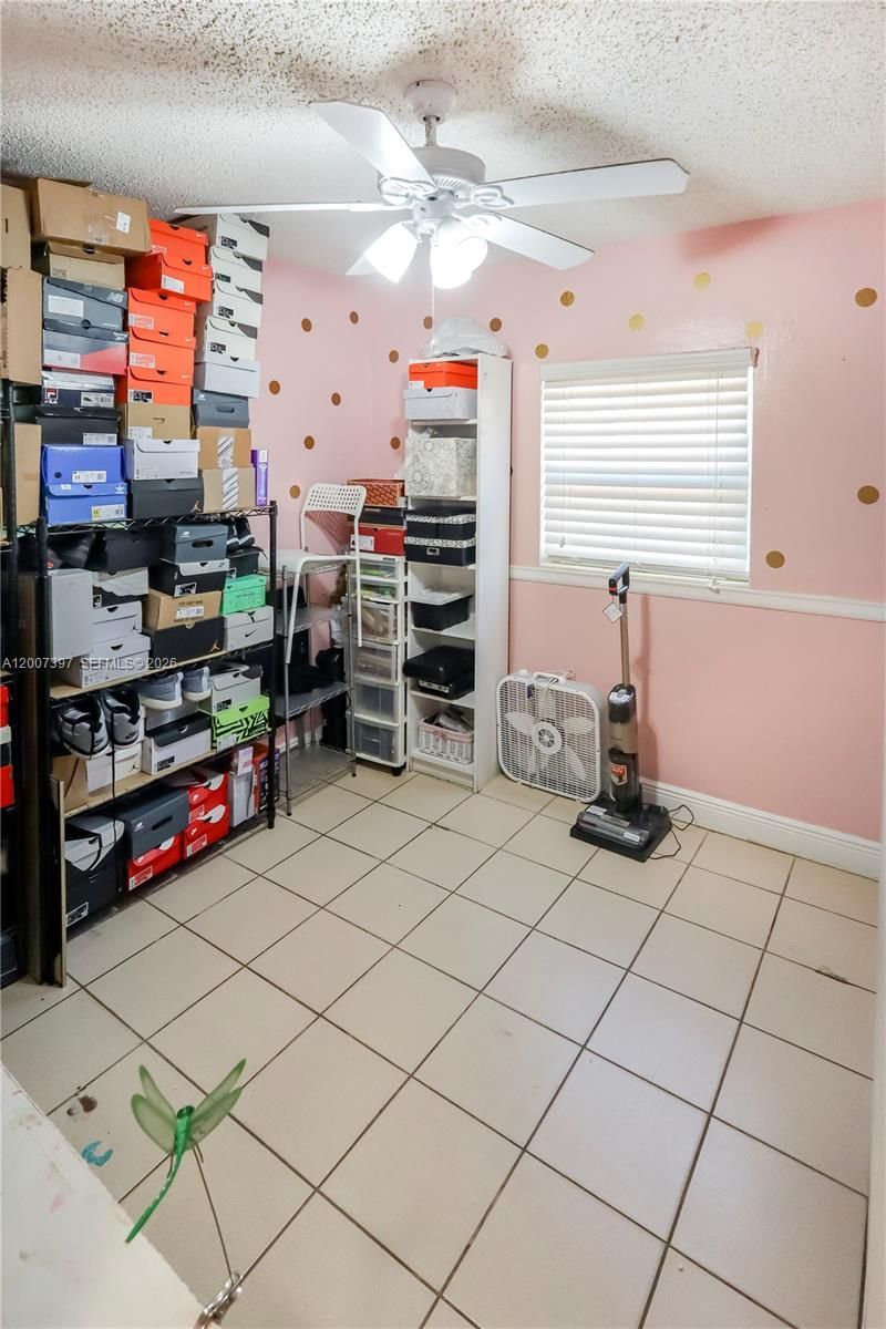 571 E 60th St, Hialeah, FL 33013 Photo