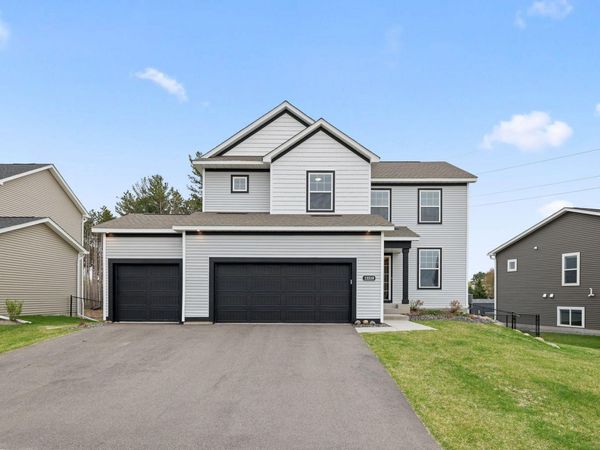 15519 Goodview Trail N, Hugo, MN 55038