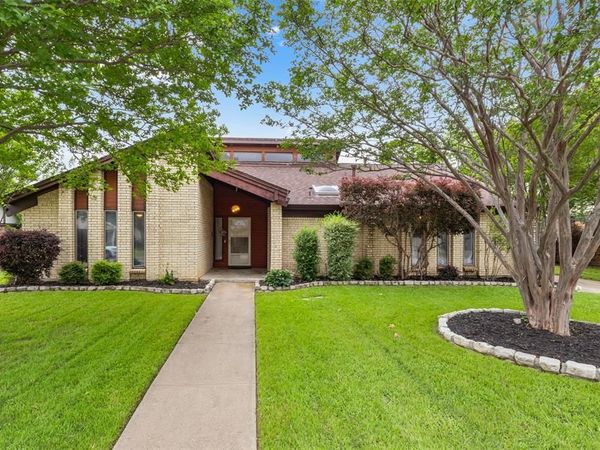 1617 Westridge Drive , Hurst, TX 76054