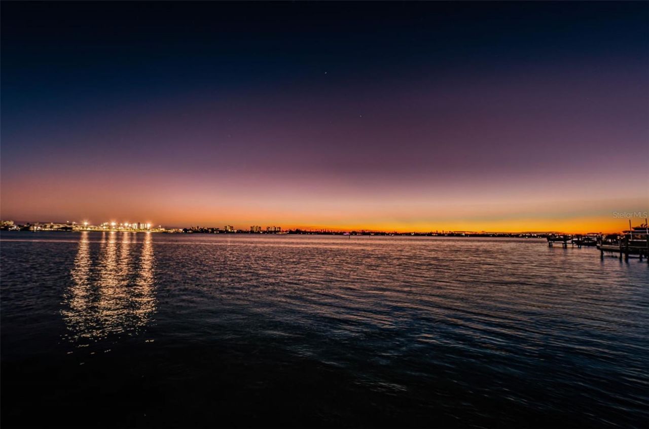 4725 Cove Circle , Unit 210, Saint Petersburg, FL 33708 Photo