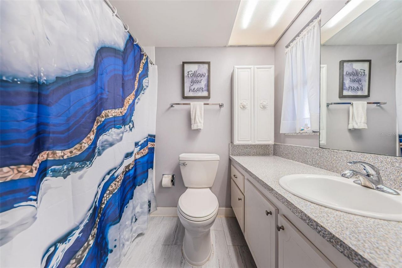 4725 Cove Circle , Unit 210, Saint Petersburg, FL 33708 Photo