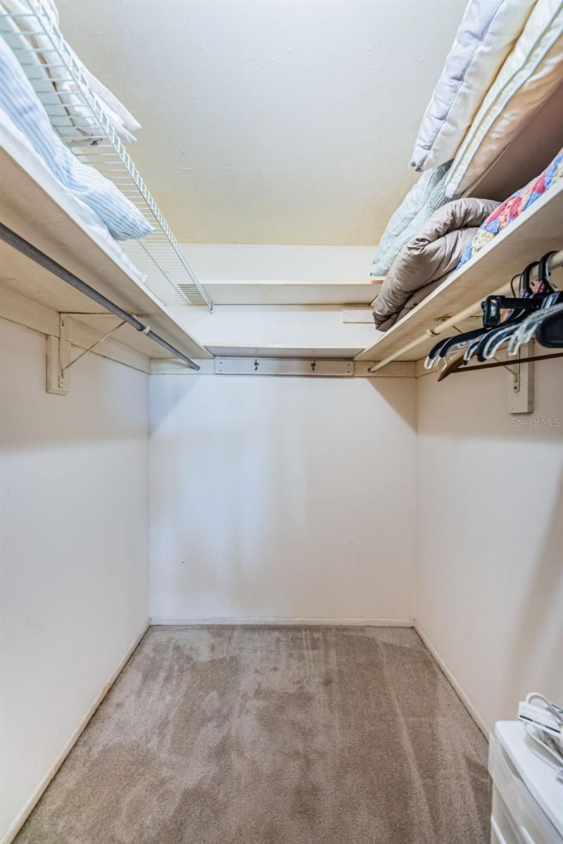 4725 Cove Circle , Unit 210, Saint Petersburg, FL 33708 Photo