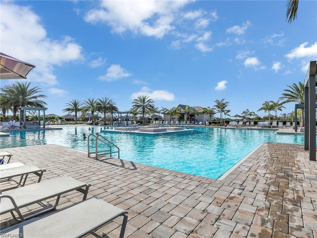 18307 Parksville Dr, Estero, FL 33928 Photo