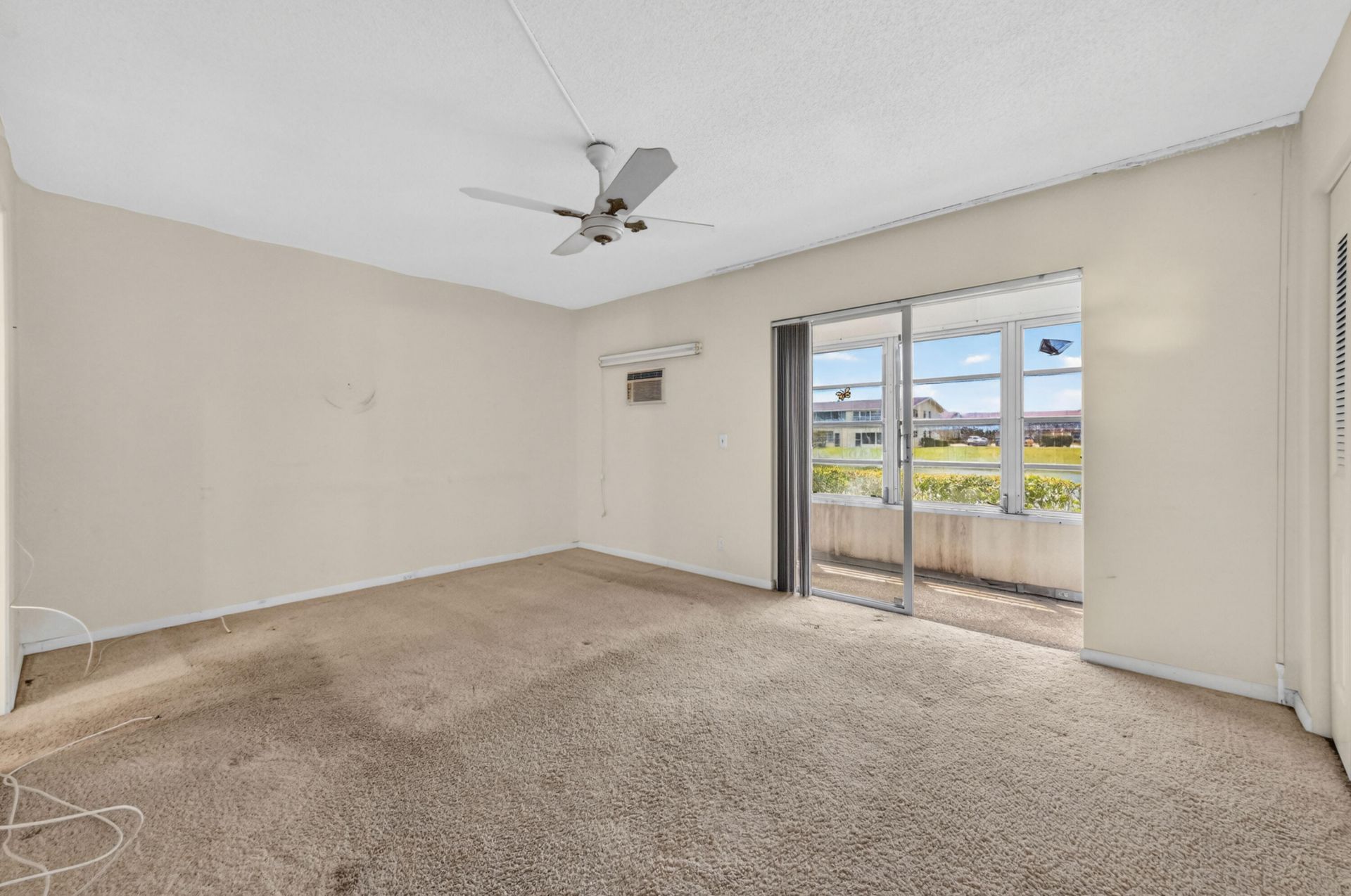 2 Chatham A, West Palm Beach, FL 33417 Photo