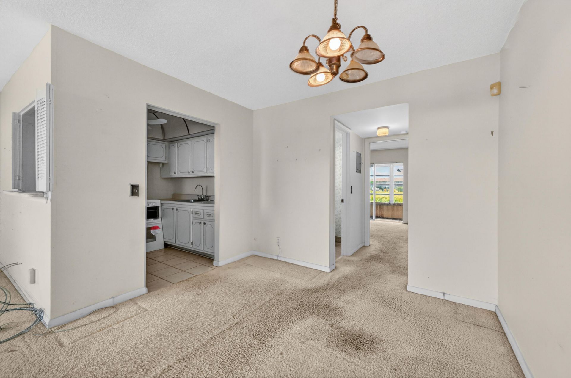 2 Chatham A, West Palm Beach, FL 33417 Photo